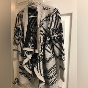 Aeropostale Patterned Knit Waterfall Cardigan Tan and Navy, Size Women’s…